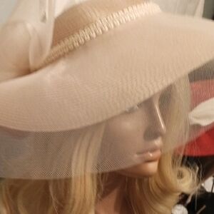 Elegant Cream Wide-Brim Hat